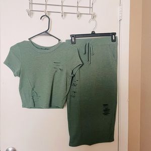 Olive skirt Set.